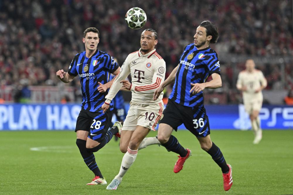 一场41让国足喜迎好消息 本土最强中锋状态回勇 伊万期待世预赛冲击.